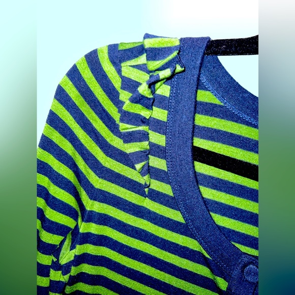 Juicy Couture henley size small - Picture 2 of 4